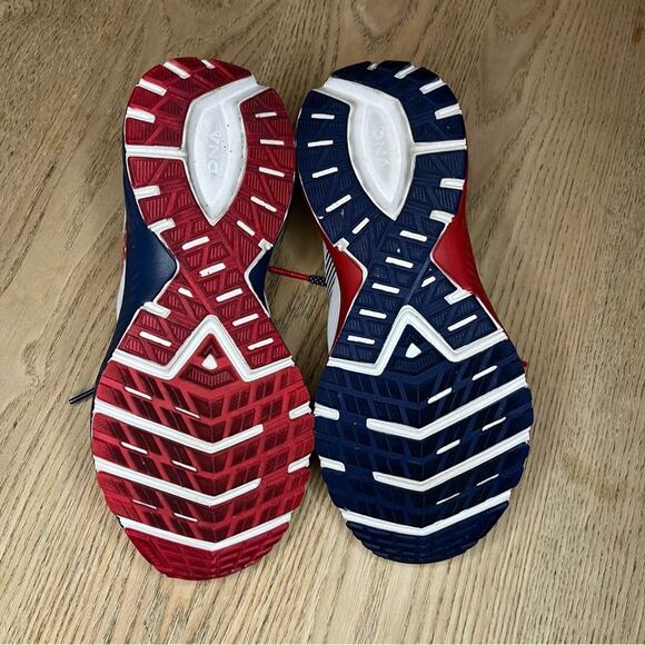 Brooks Running Women's Launch 7 Run USA Stars Stripes Navy Red Sneaker Size 7.5 - Picture 9 of 10